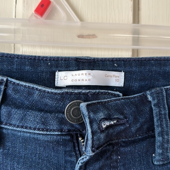 LC Lauren Conrad size 10 curvy flare jeans - Picture 4 of 4